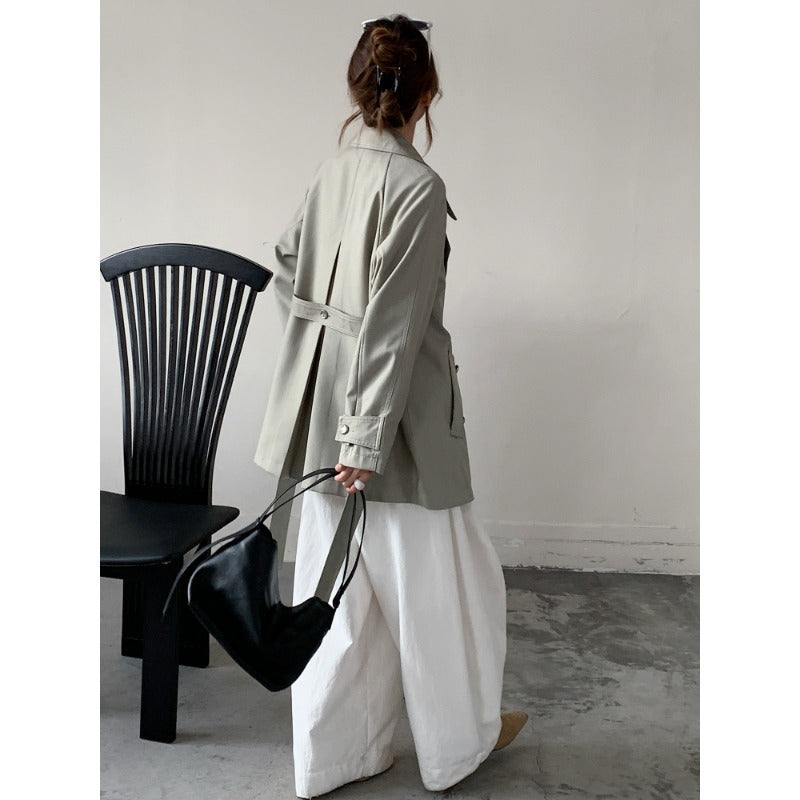 Damen Kurztrench mit weitem Schnitt, doppelreihigem Verschluss und Bindegürtel Shop Nory
