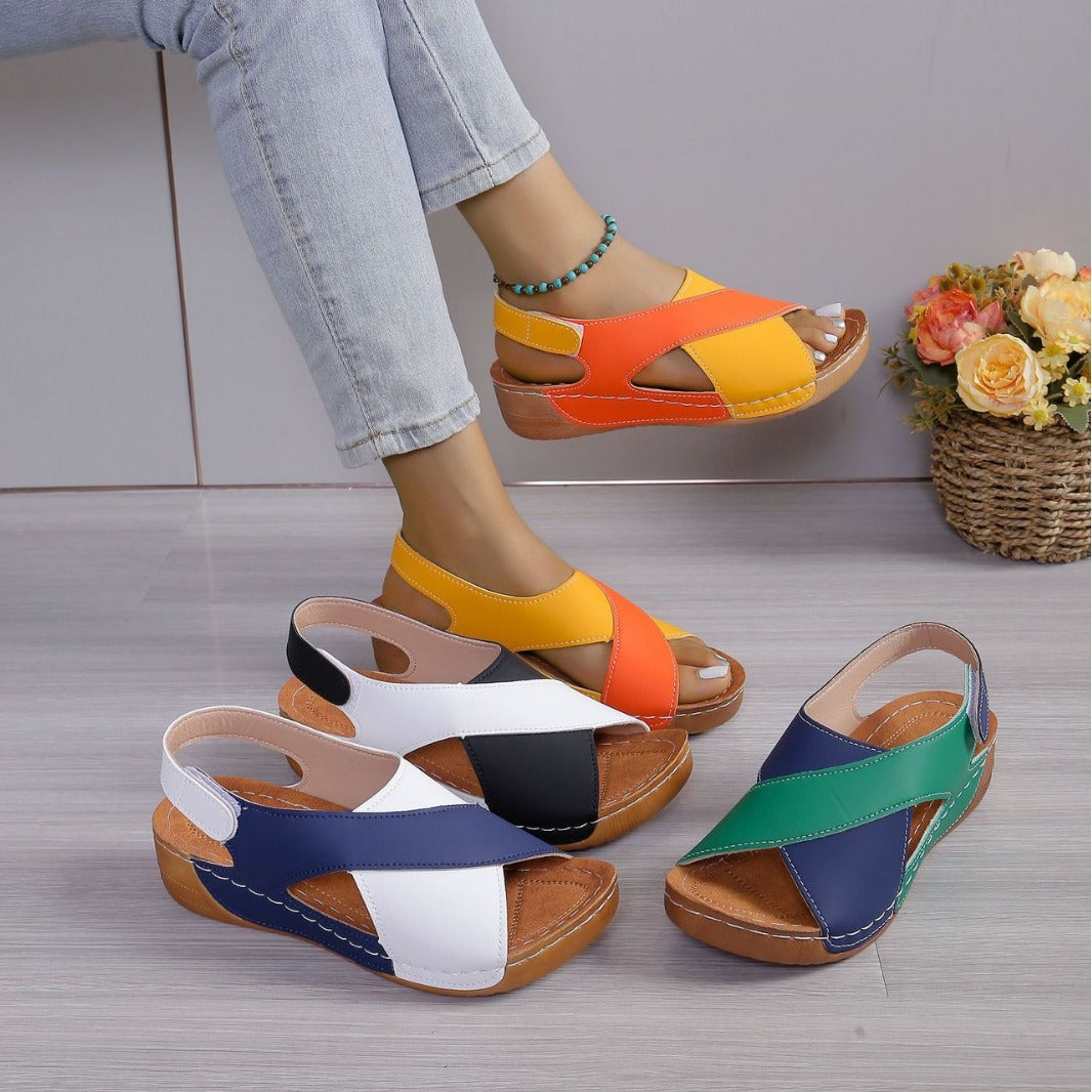 Damen modische Sandalen mit verstellbarem Riemen und anatomischem Fußbett Shopnory