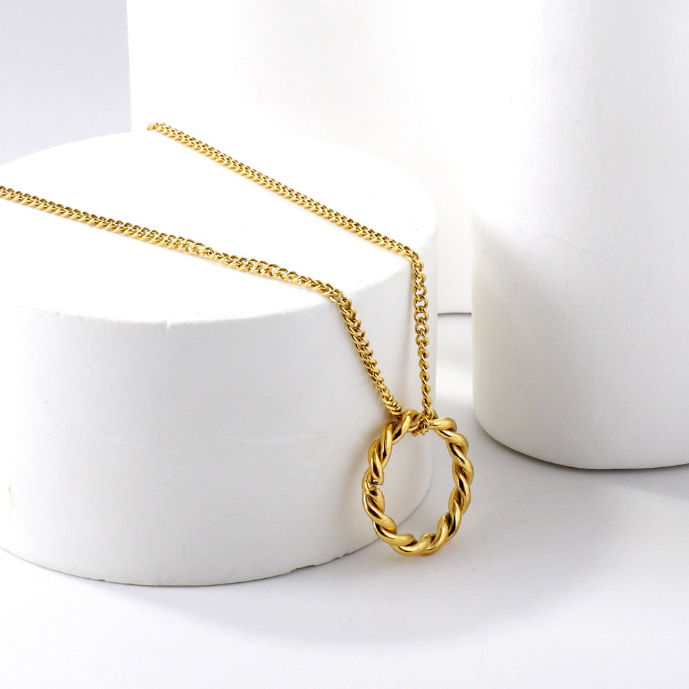 Damen Halskette mit goldplattiertem Herzanhänger und verstellbarem Kettendesign Shop Nory