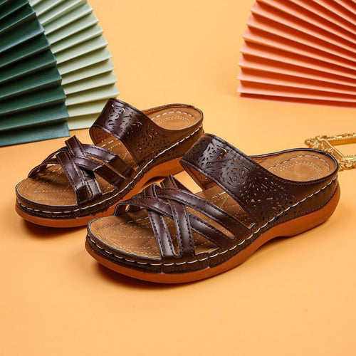 Damen komfortable und stilvolle Pantolette mit durchbrochenem Design