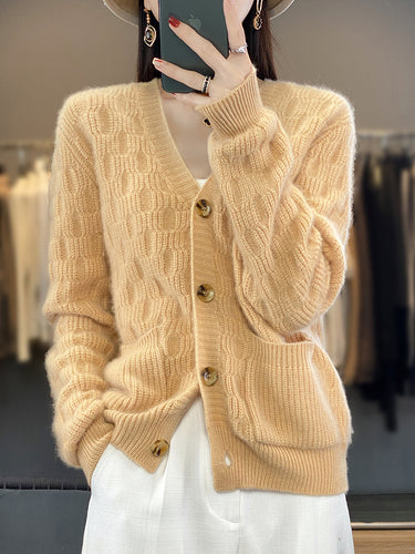 Damen Weicher Rautenmuster-Pullover im Mohair‑Look mit feiner Ajourstruktur und Rundhalsausschnitt Shop Nory