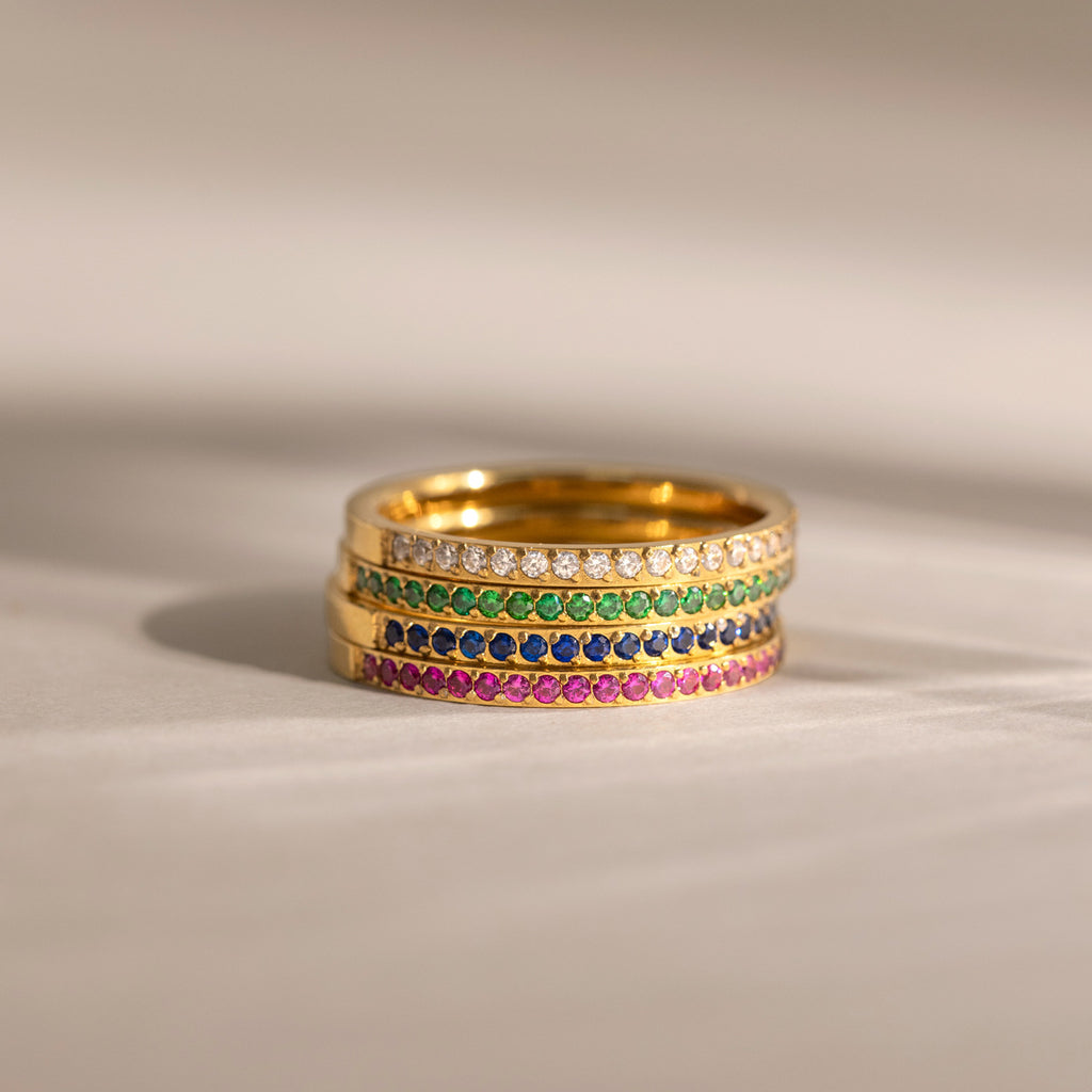 Damen eleganter Schmuckring mit strahlenden Zirkonia Shop Nory
