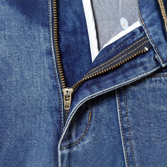 Damen Weite High‑Waist Cropped Denim-Jeans mit aufgesetzten Taschen und rohem Saum Shop Nory