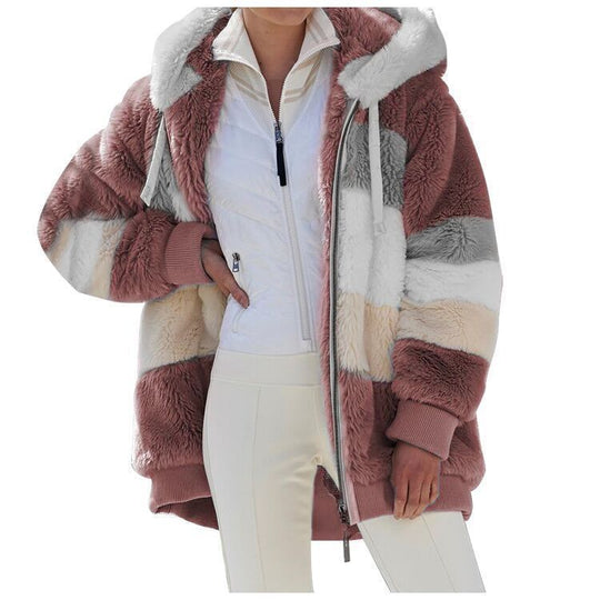 Damen nan oversized Kapuzenjacke aus Kunstfell mit Colourblock-Design, Zweiwege-Reißverschluss und Rippbündchen Shop Nory