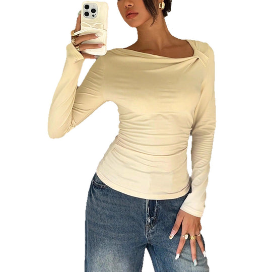 Damen Enganliegendes Langarmshirt mit asymmetrischem Carmenausschnitt und Seitlicher Raffung Shop Nory
