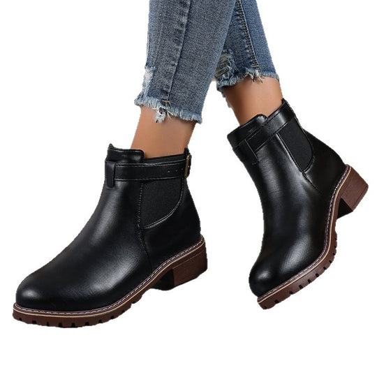 Damen Wildleder-Optik Chelsea-Stiefelette mit dekorativem Schnallenriemen, elastischem Einsatz und grober Profilsohle Shop Nory