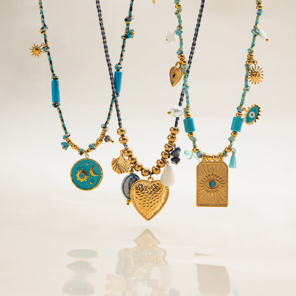 Damen Halskette mit charmanten Anhängern und wasserfestem Design Shop Nory