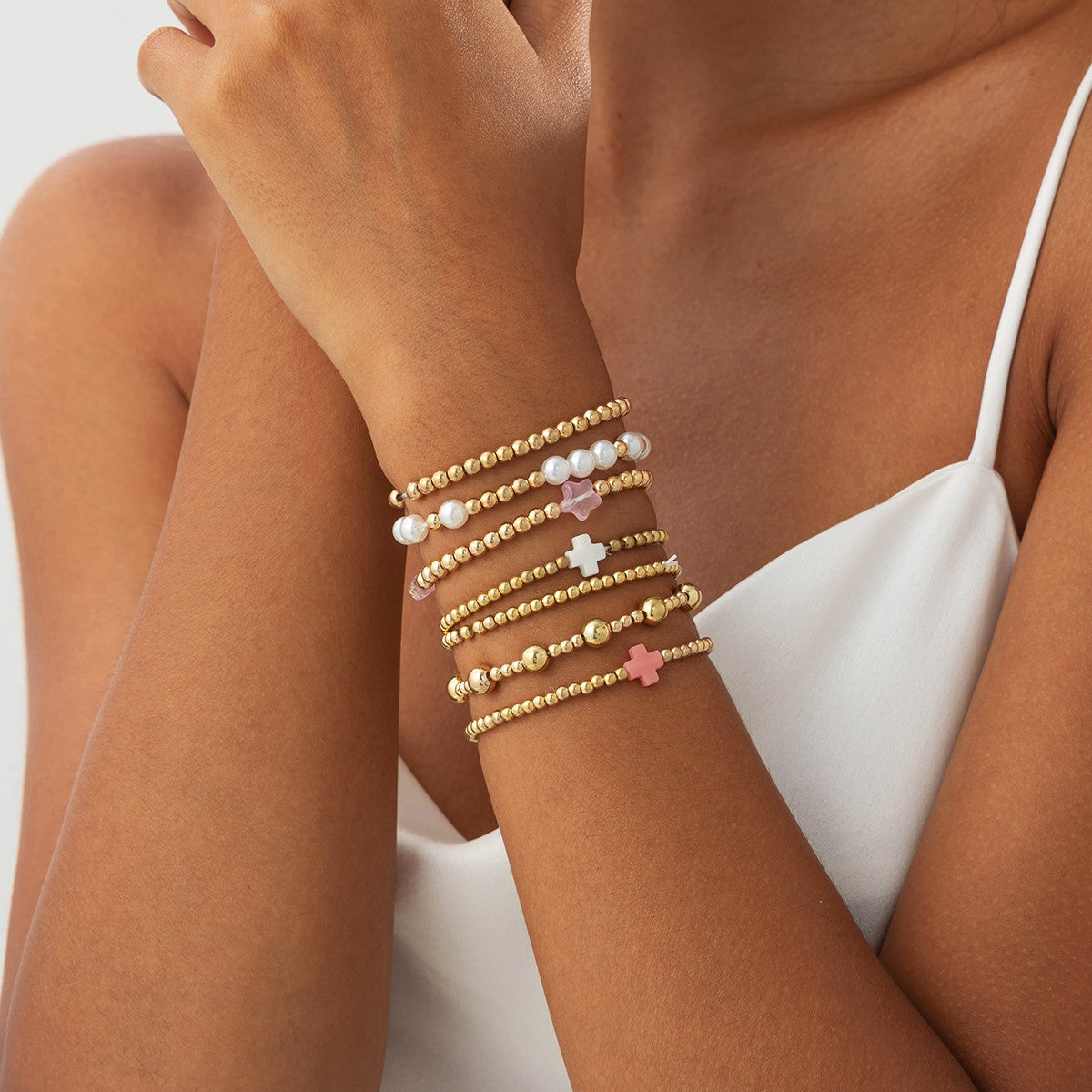 Damen Armbandset mit eleganten Perlen und filigranen Ketten Shop Nory