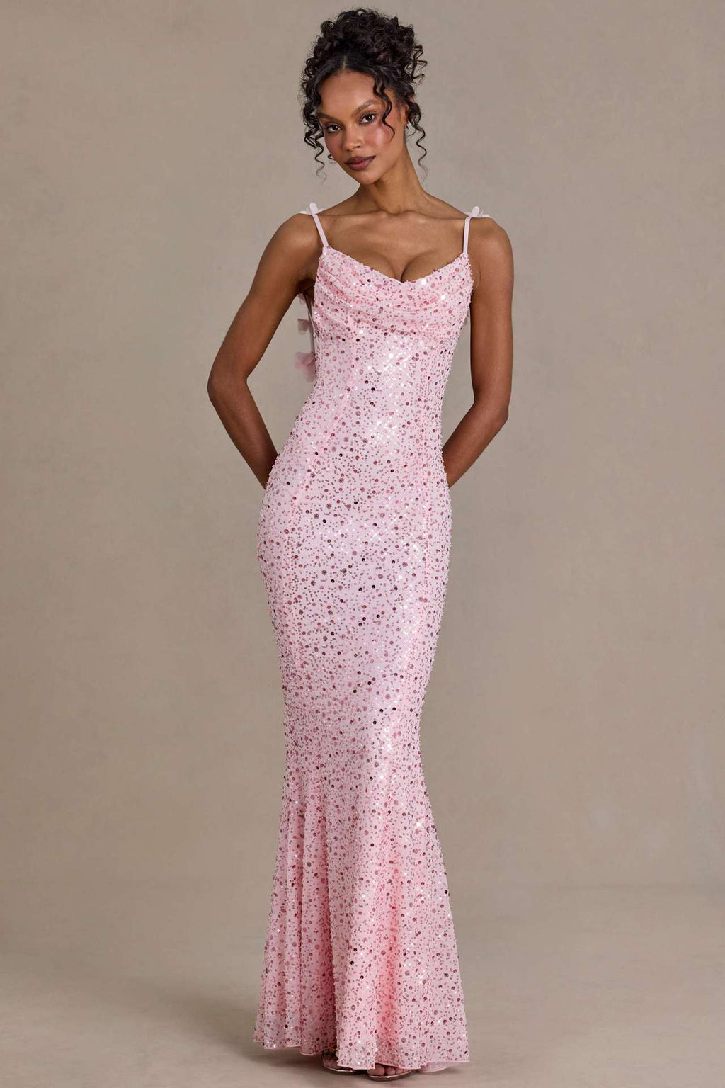 Damen elegantes Pailletten-Maxi-Kleid mit schickem Wasserfallausschnitt und figurbetonter Silhouette Shopnory