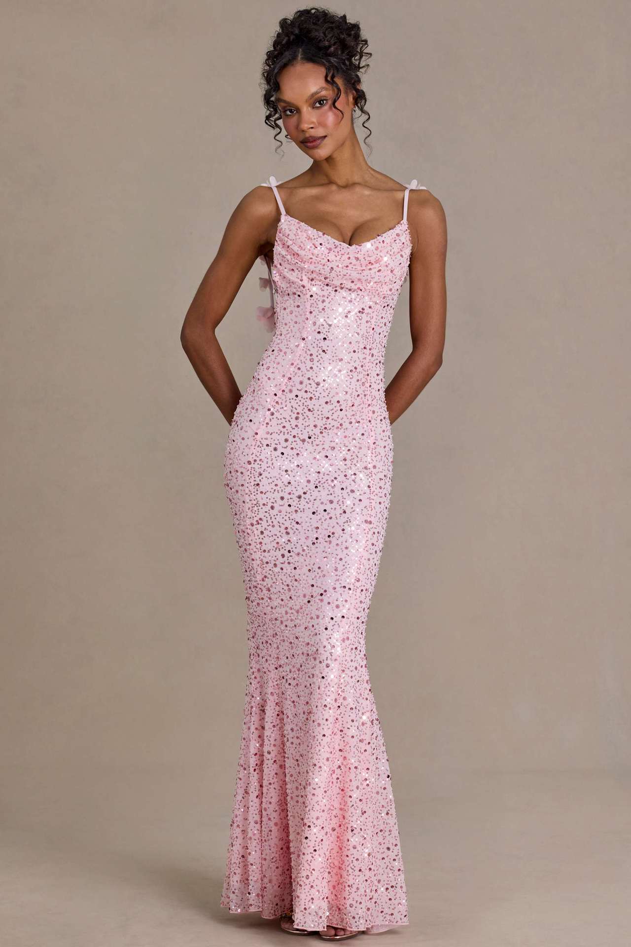Damen elegantes Pailletten-Maxi-Kleid mit schickem Wasserfallausschnitt und figurbetonter Silhouette Shopnory