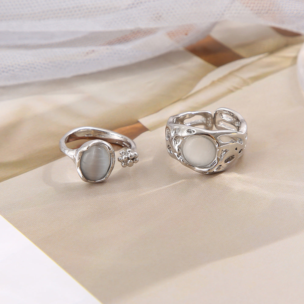 Damenring mit filigranem Schmetterlingsdesign und funkelnden Akzenten Shop Nory