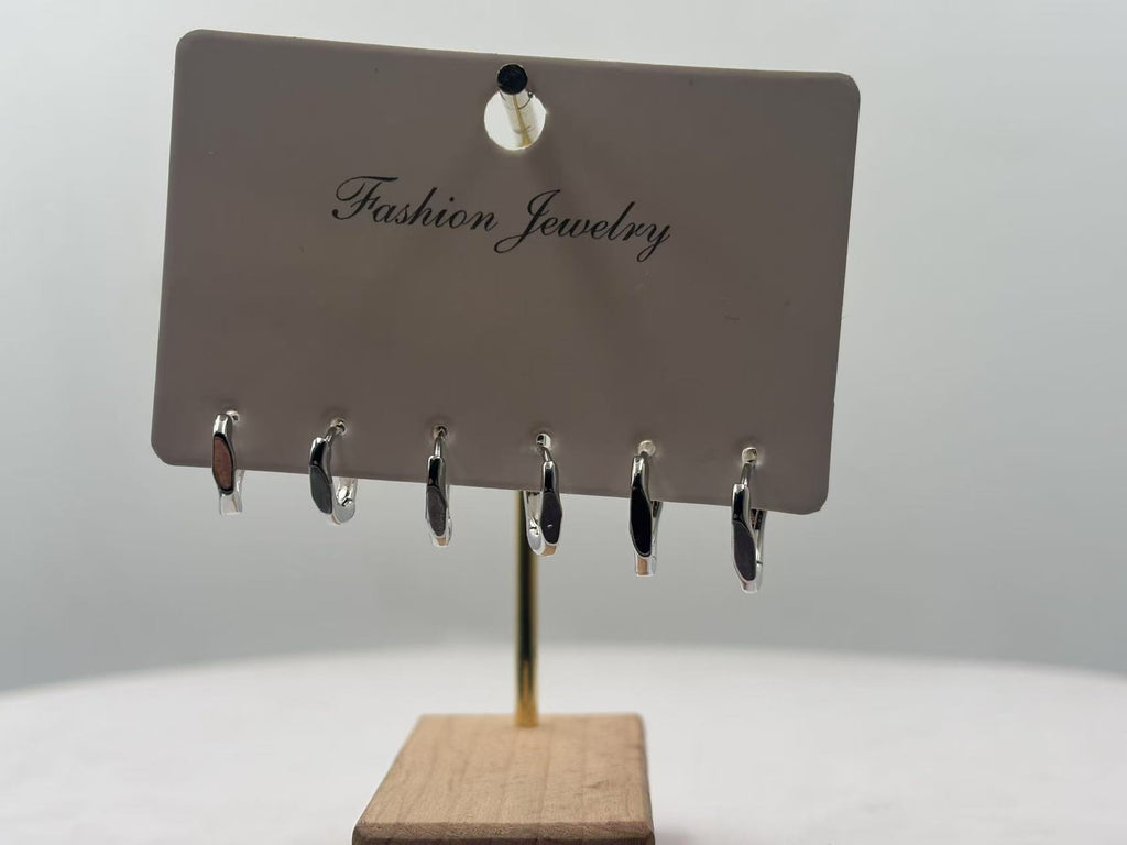 Damen Ohrringe mit modernem und minimalistischem Design Shop Nory