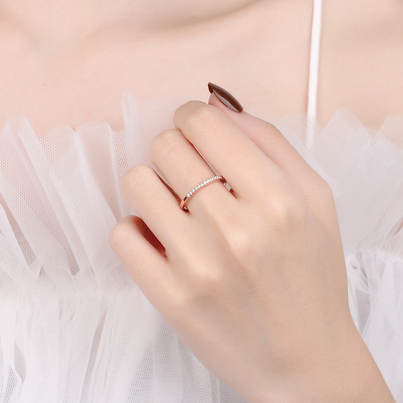 Damen Zarter Zirkonia-Streifenring Shop Nory