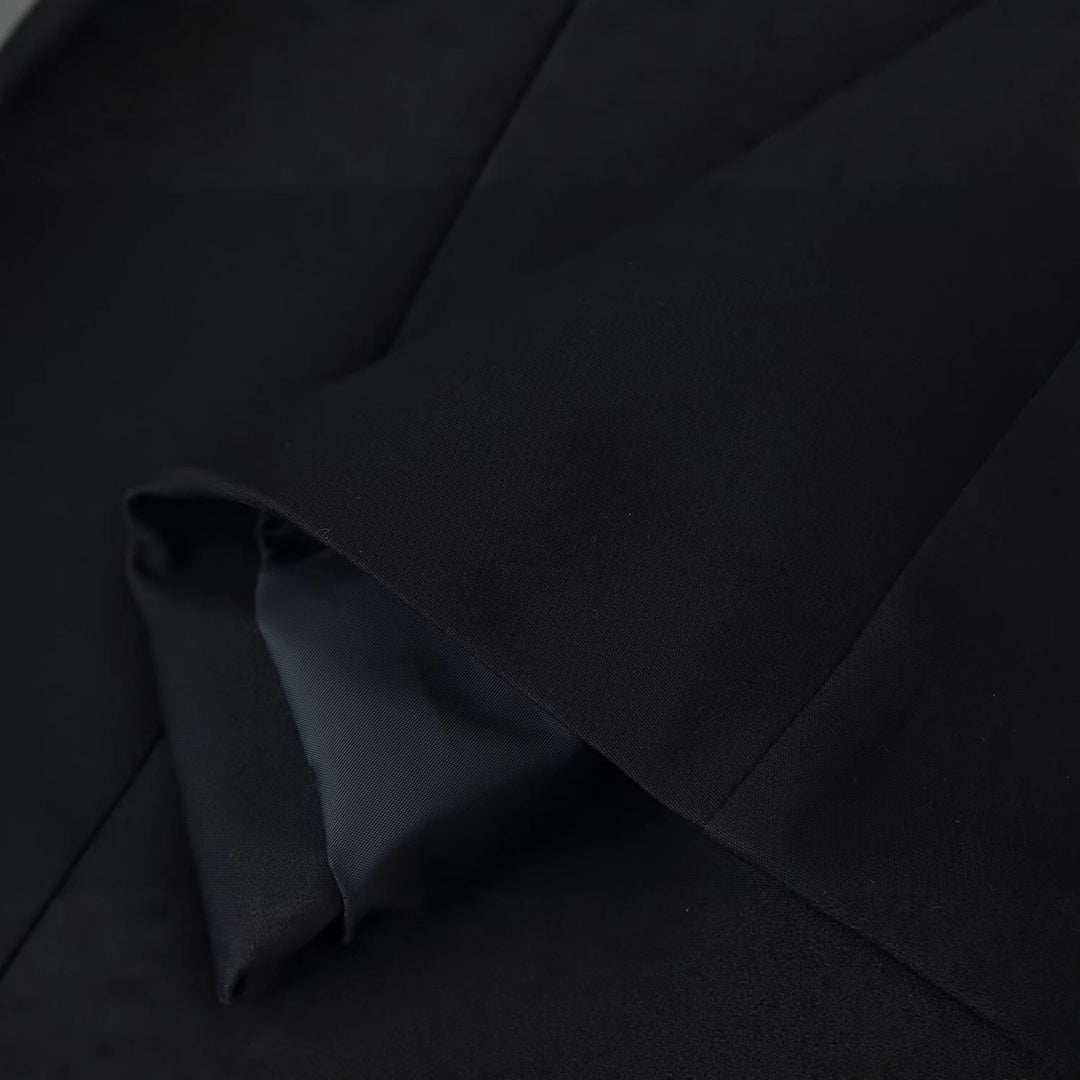 Damen Taillierter Kurzblazer mit herzförmigem Ausschnitt und Schößchen Shop Nory