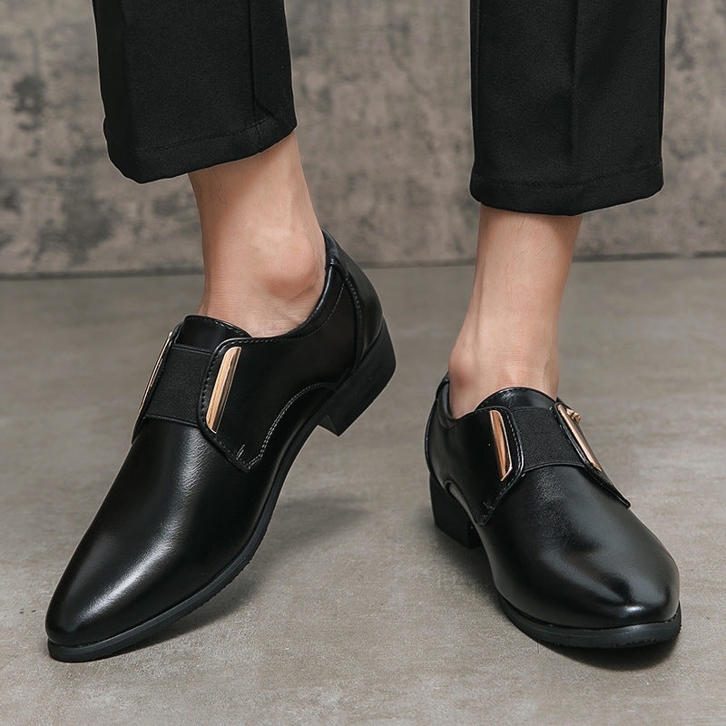 Herren elegante spitze Slip-On Business-Halbschuhe mit elastischer Gummilasche und dekorativen Metallapplikationen Shop Nory