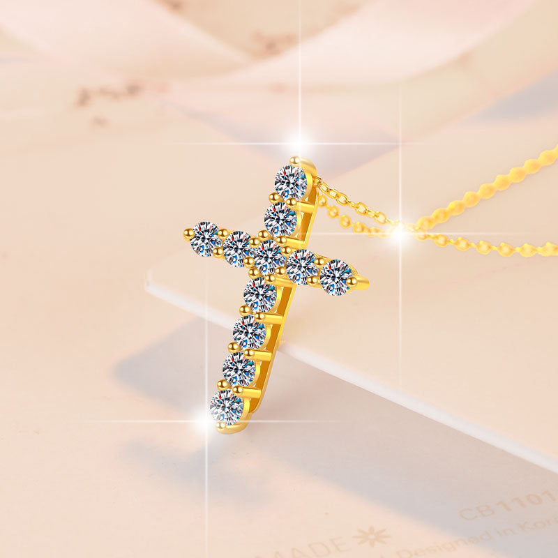 Damen Halskette mit funkelndem Kreuz-Anhänger aus kristallklaren Zirkonia Shop Nory