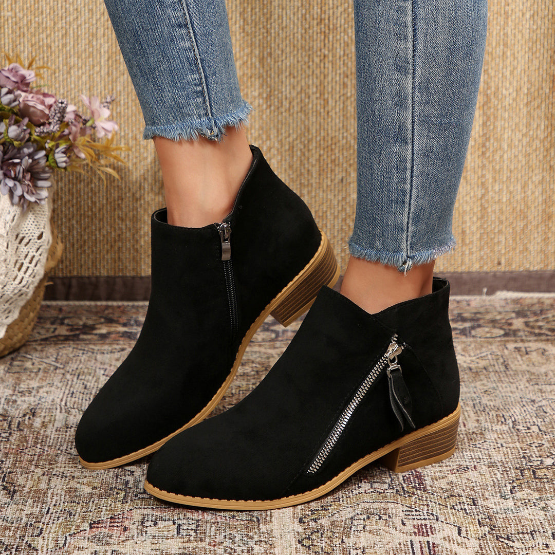 Damen Moderne Kurzschaft-Stiefelette mit sichtbarem Metallreißverschluss und niedriger Holzoptik-Blocksohle Shop Nory