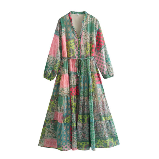 Damen Maxikleid mit Paisley‑Print, V‑Ausschnitt, Taillenband und Stufenrock Shop Nory