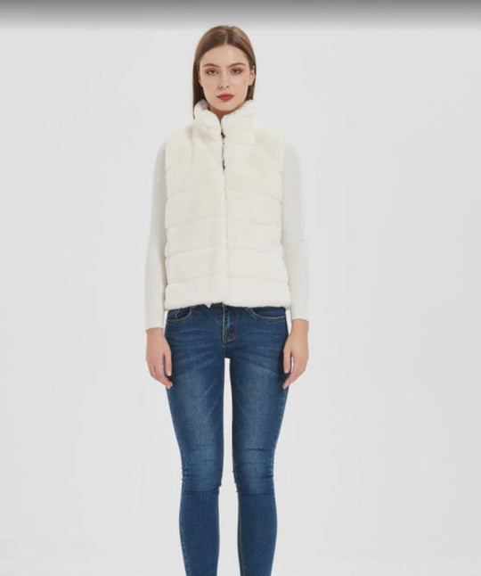 Damen Steppweste mit hohem Kragen und trendigem Schnitt Shopnory