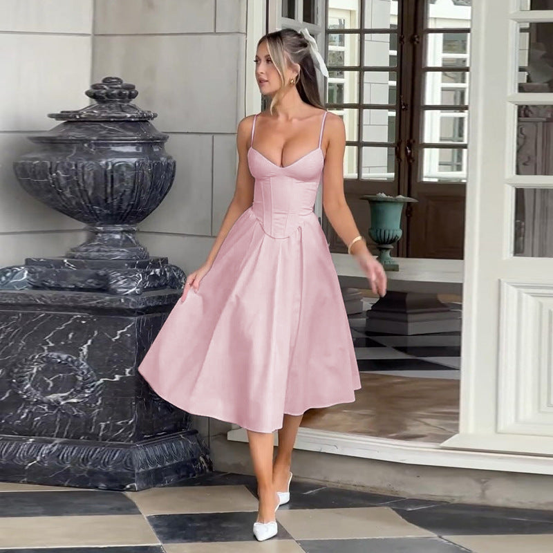 Damen Elegantes Maxikleid mit tailliertem Oberteil und schwingendem Rock