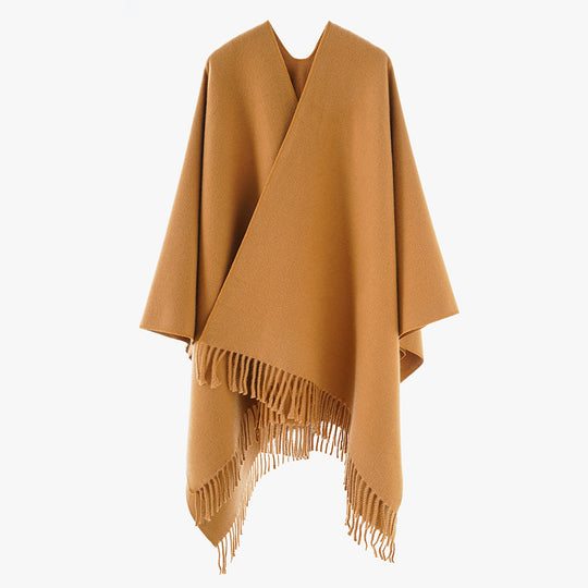 Damen Minimalistischer Wickel‑Capeponcho aus Wollmix mit V‑Ausschnitt und zartem Fransensaum Shop Nory