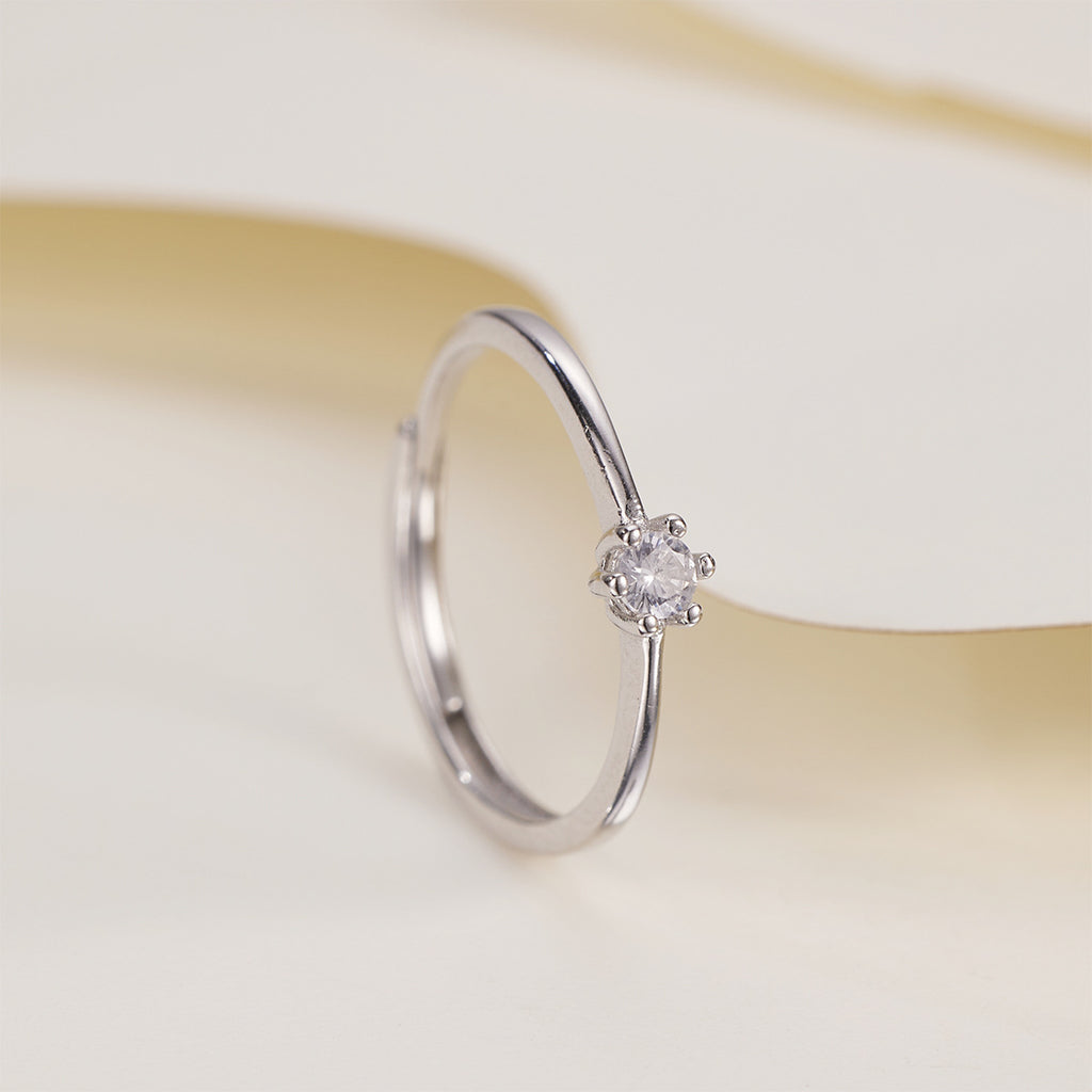 Damen zierlicher Ring mit funkelndem Zirkonia Shop Nory