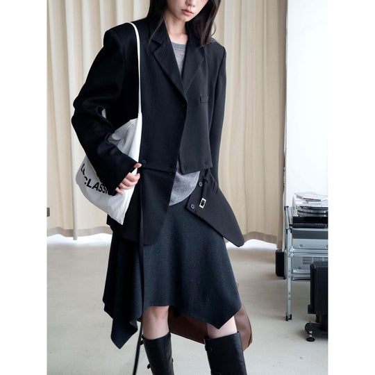 Damen Boxy-Schnitt Blazer mit verlängerter Schulterpartie und cleanem Revers Shop Nory