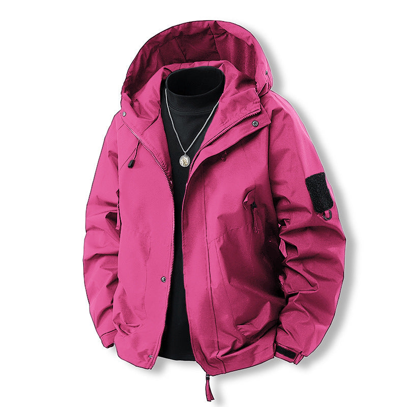 Herren funktionale Outdoor-Jacke mit verstellbarer Kapuze und praktischen Taschen