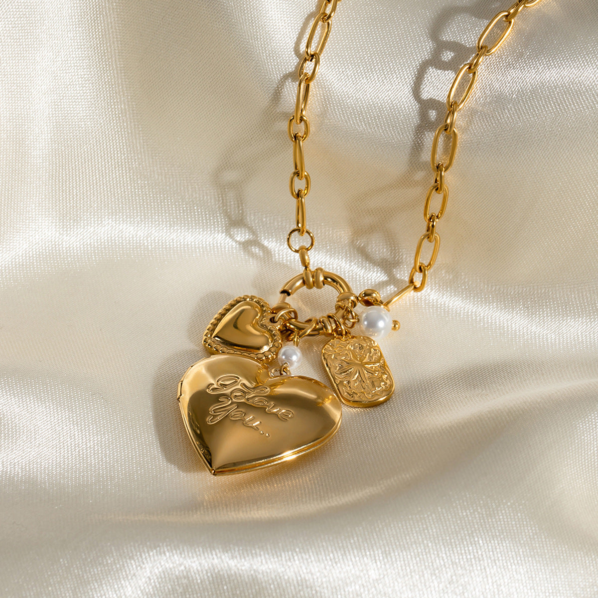 Damen Halskette mit charmanten Anhängern aus hochwetterfestem Edelstahl Shop Nory