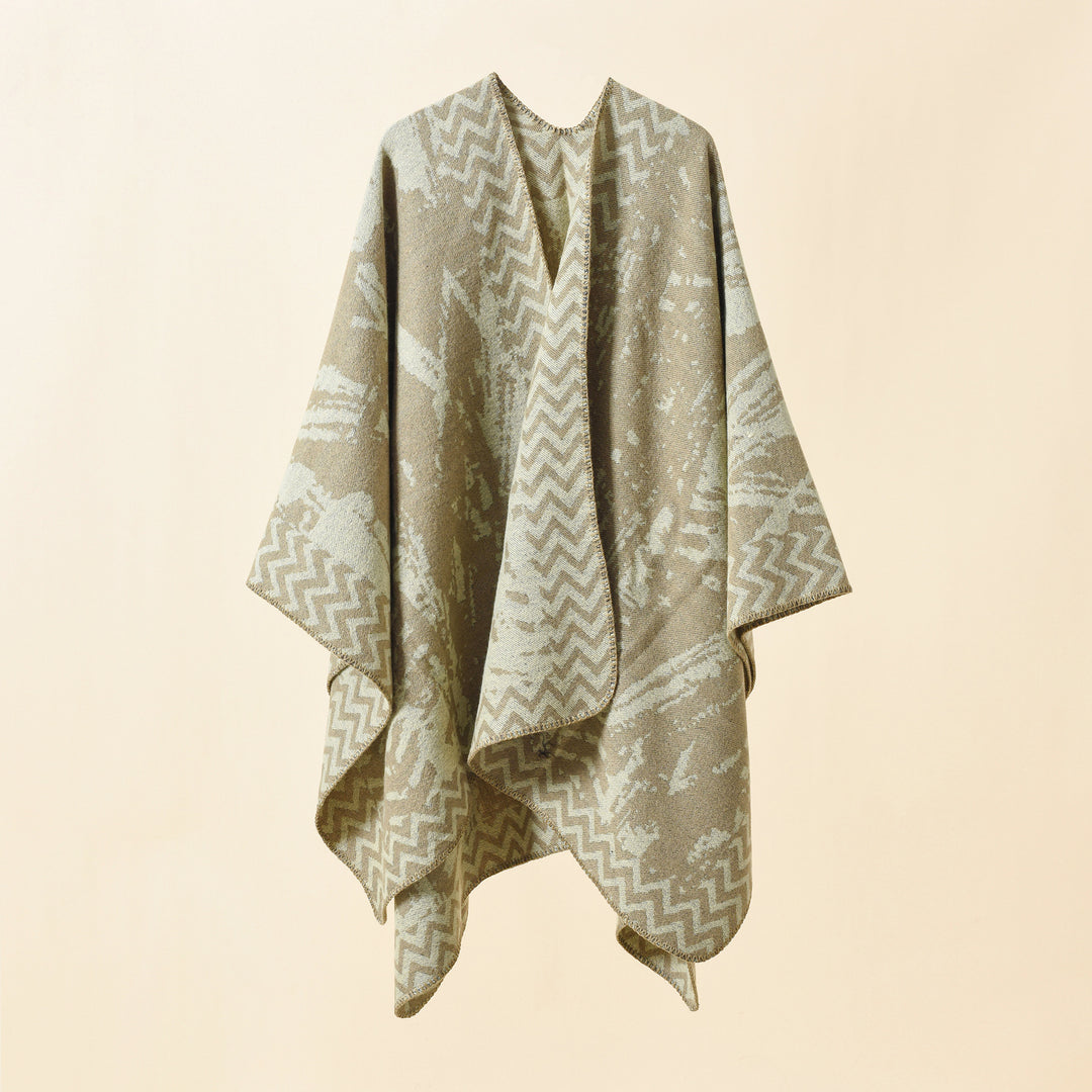 Damen Strick‑Ruana mit abstraktem Jacquard und Kettelsaum Shop Nory