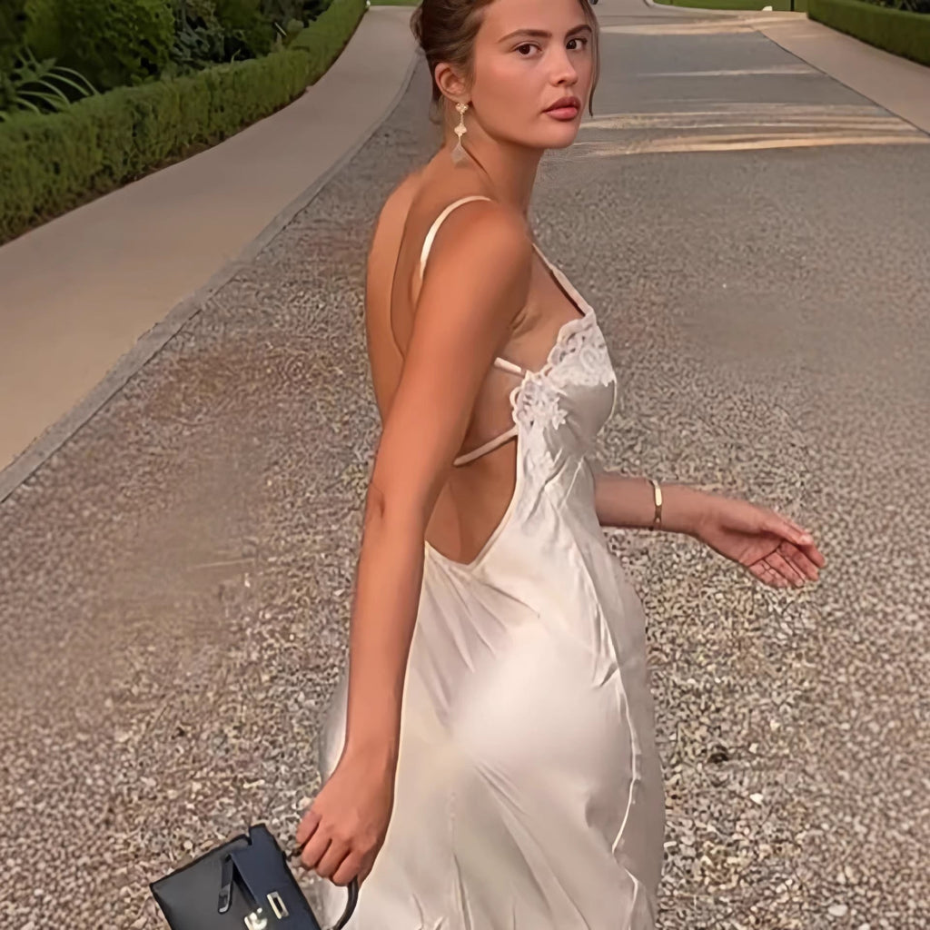 Damen elegantes Satin Maxikleid mit Spitzenbesatz und schmalem Trägerdesign Shopnory