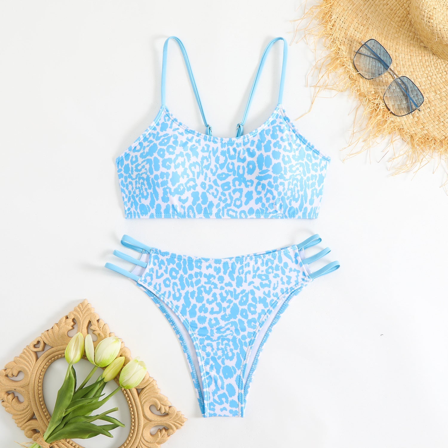 Damen Triangel-Bikini mit aufregendem Leopardenmuster und sportlichen Details