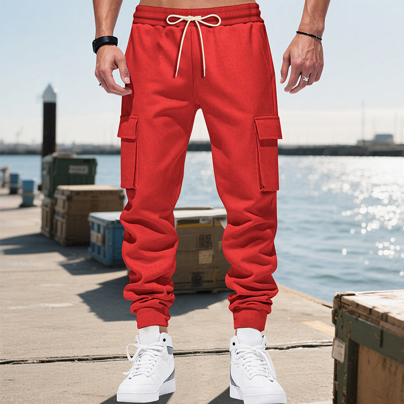 Herren nan Cargo-Jogginghose mit Tunnelzugbund, aufgesetzten Klappentaschen und schmal zulaufenden Bündchen Shop Nory