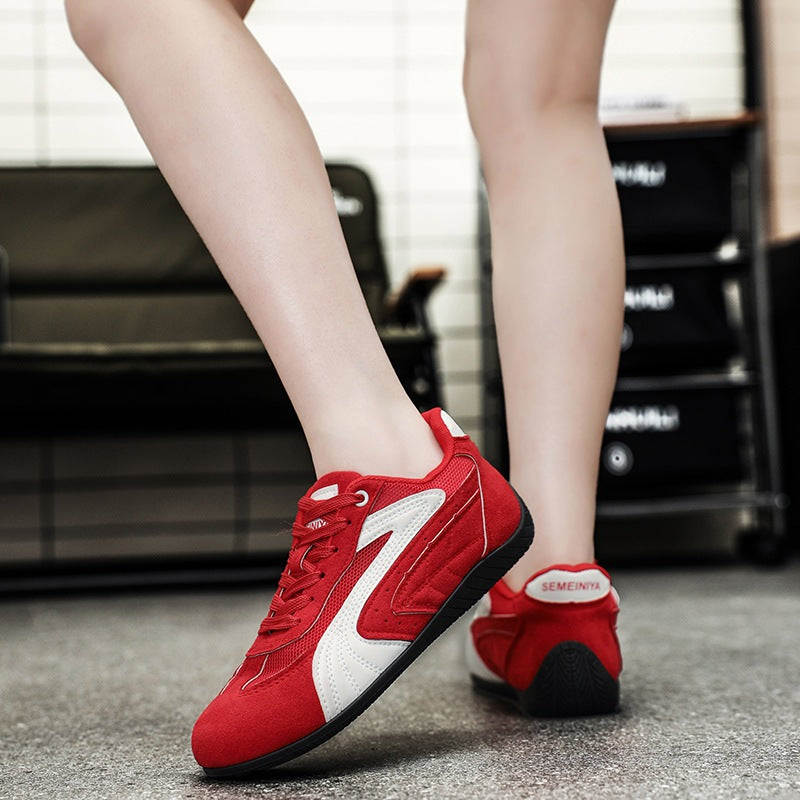 Damen retro-angehauchte Veloursleder-Sneaker mit atmungsaktivem Mesh-Einsatz und rutschfester Gummilaufsohle Shop Nory