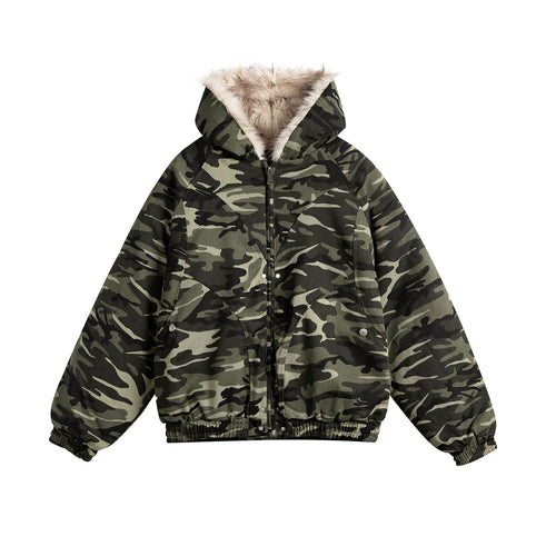 Damen Kurz geschnittene Camouflage-Übergangsjacke mit Kunstfellkapuze und elastischem Saum Shop Nory