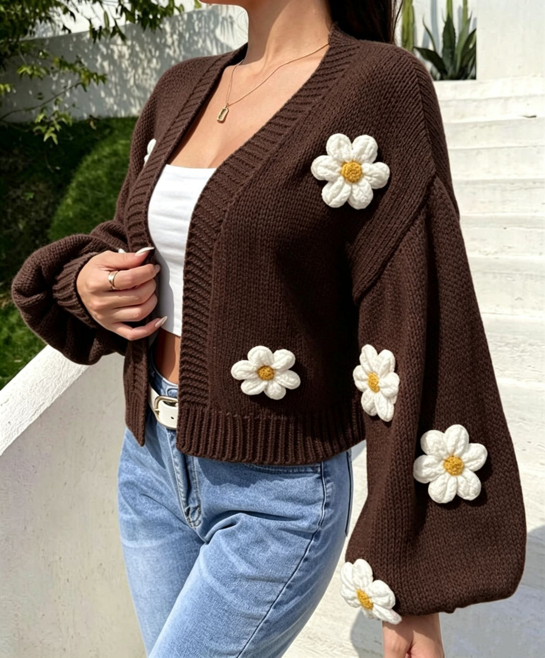 Damen Cropped-Cardigan aus Baumwollmix mit 3D-Blütenapplikationen Shop Nory