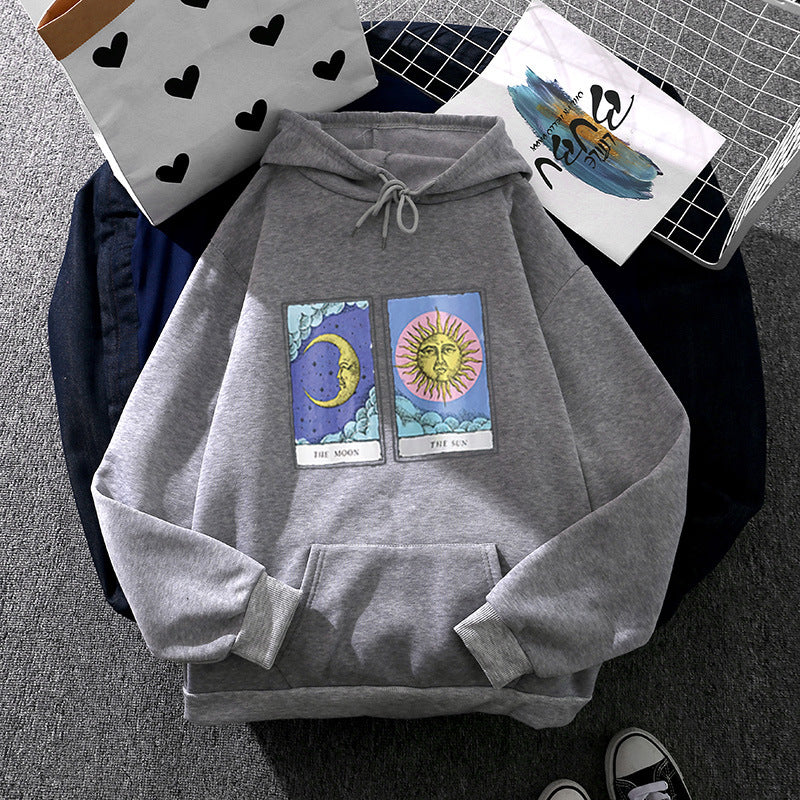Damen nan leichter Oversize Kapuzenpullover mit Herz‑EKG‑Motiv, langen Kordeln und elastischem Bund Shop Nory