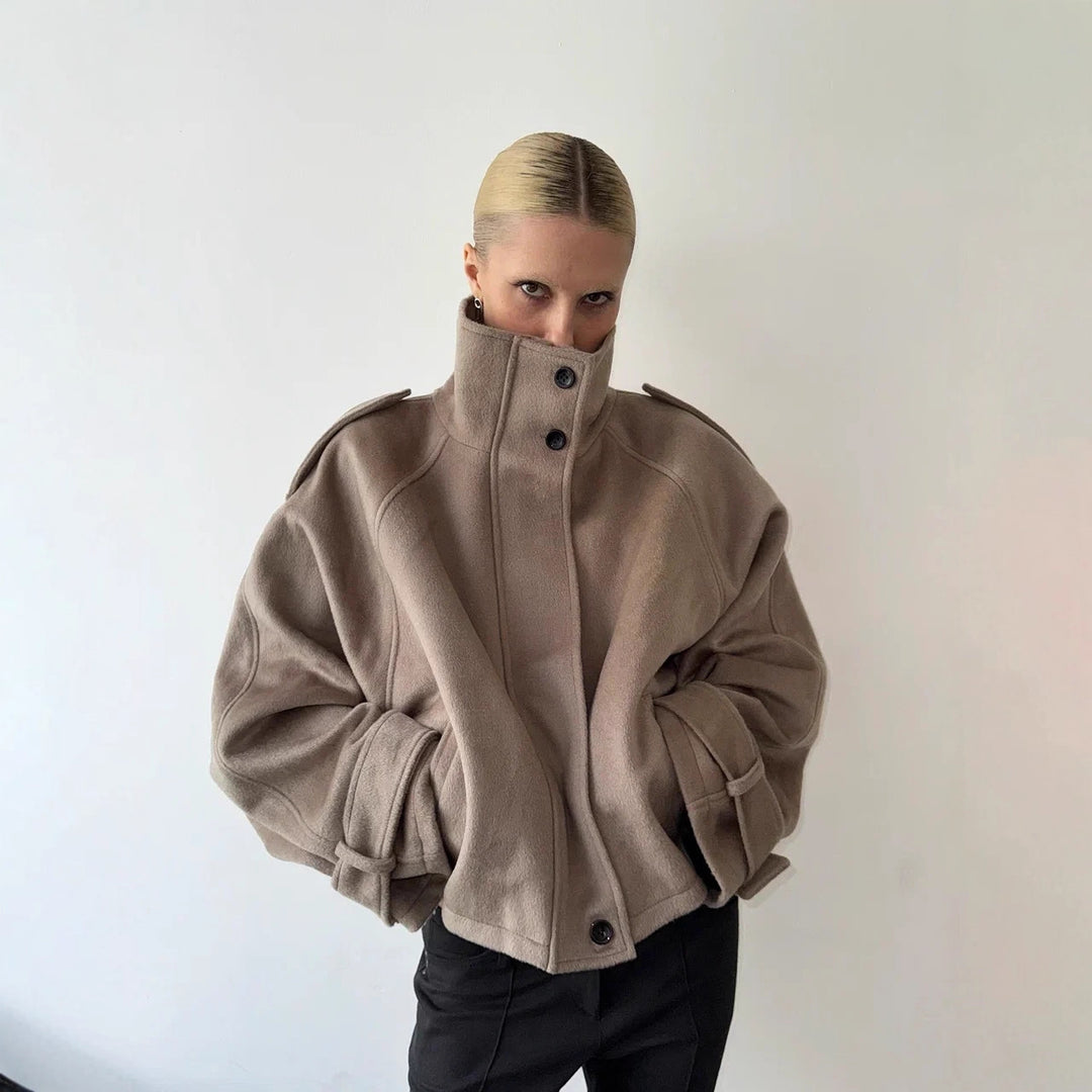 Damen Oversized Woll-Cropped-Jacke mit hohem Stehkragen und Ballonärmeln Shop Nory