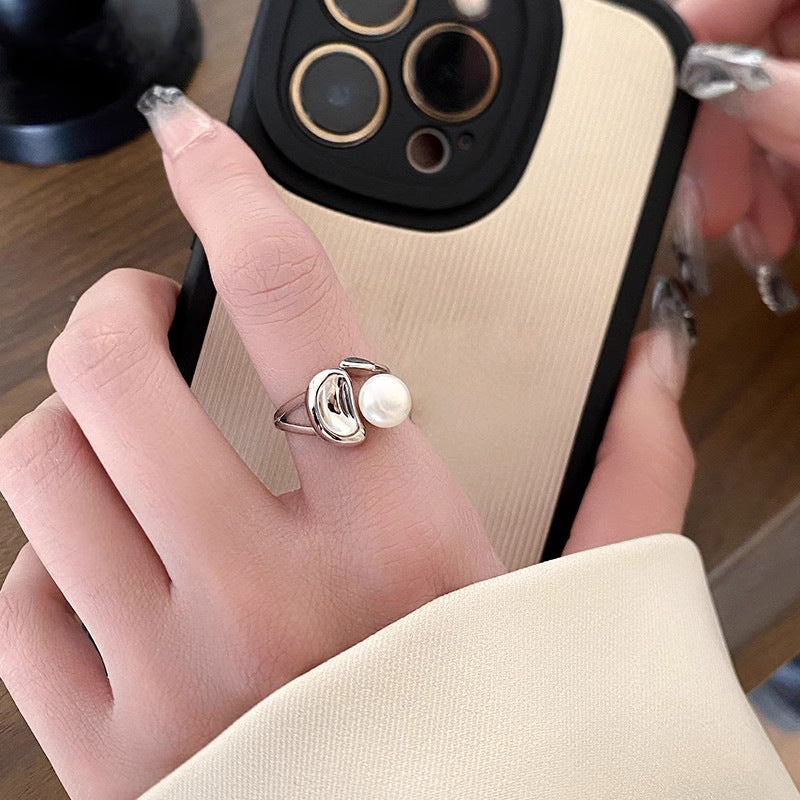 Damen eleganter Ring mit Perlen- und geschwungenem Akzent Shop Nory