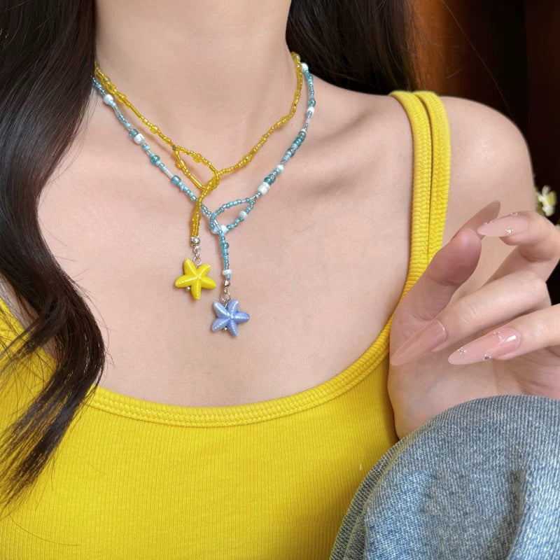 Damen Kette mit handgefertigtem Blumenanhänger Shop Nory