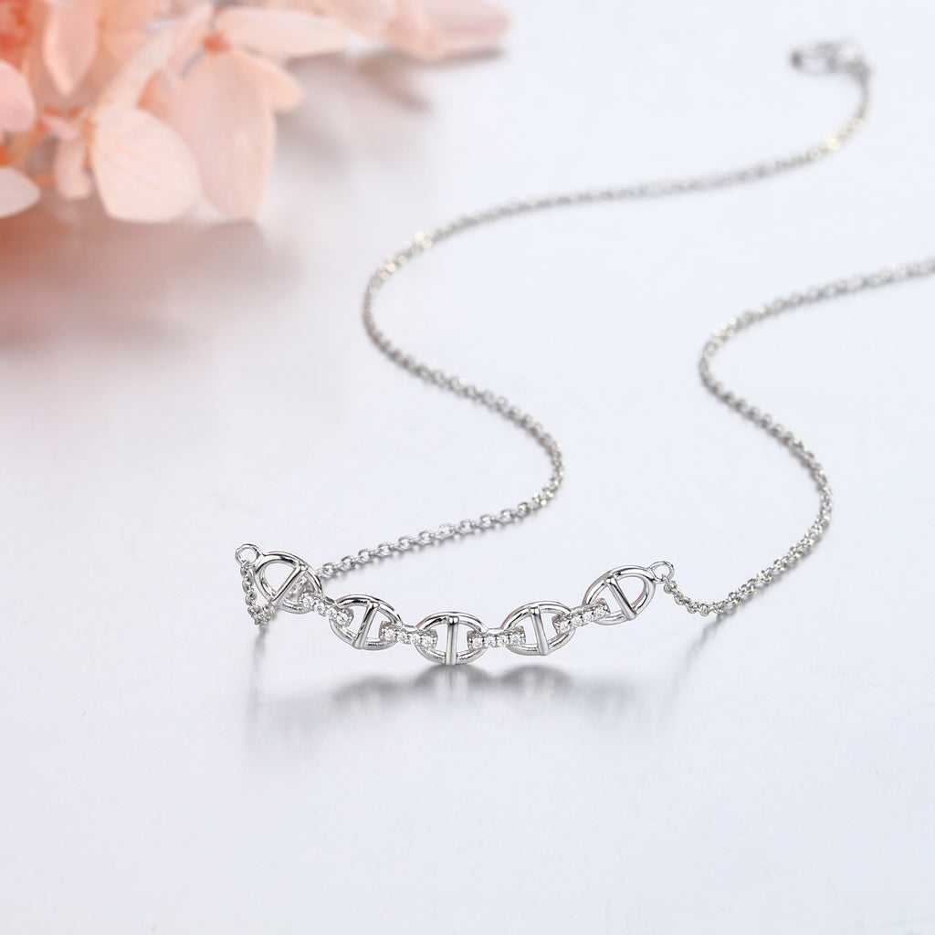 Damen Halskette mit stilvollem Gliederdesign und funkelnden Zirkonia Shop Nory