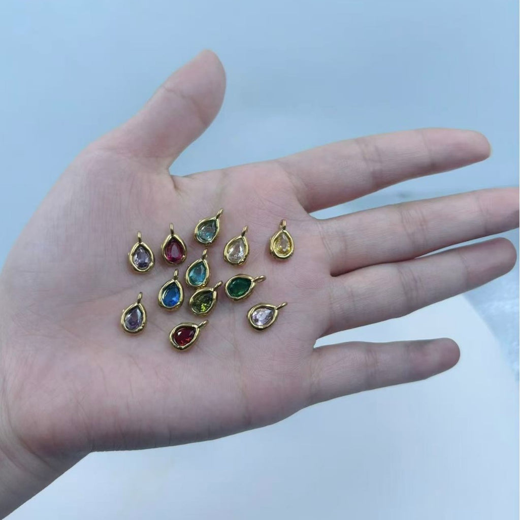 Damen Anhänger mit tropfenförmigem Design und bunten Edelsteinakzenten Shop Nory