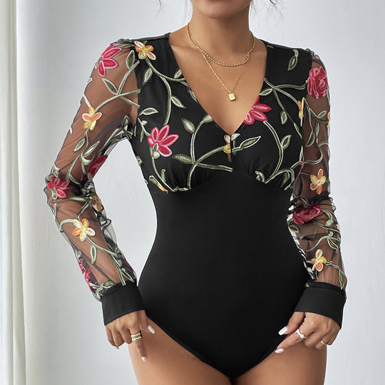 Damen Bestickter Mesh-Body mit V-Ausschnitt, figurformendem Rumpf und transparenten Blumenärmeln Shop Nory