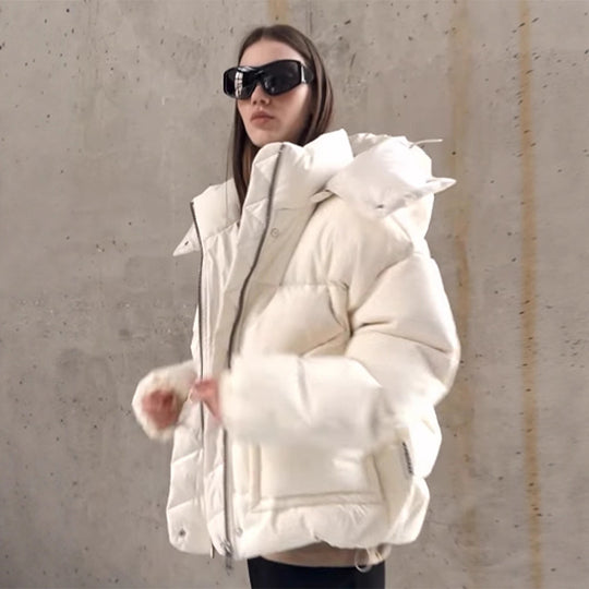 Damen Oversize Wattierte Pufferjacke mit extra hohem Stehkragen, zweifachem Frontreißverschluss und kastiger Silhouette Shop Nory