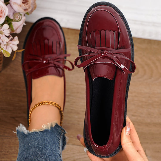 Damen Glänzende Mokassin-Loafer mit Fransen-Quaste und rutschfester Profilsohle Shop Nory
