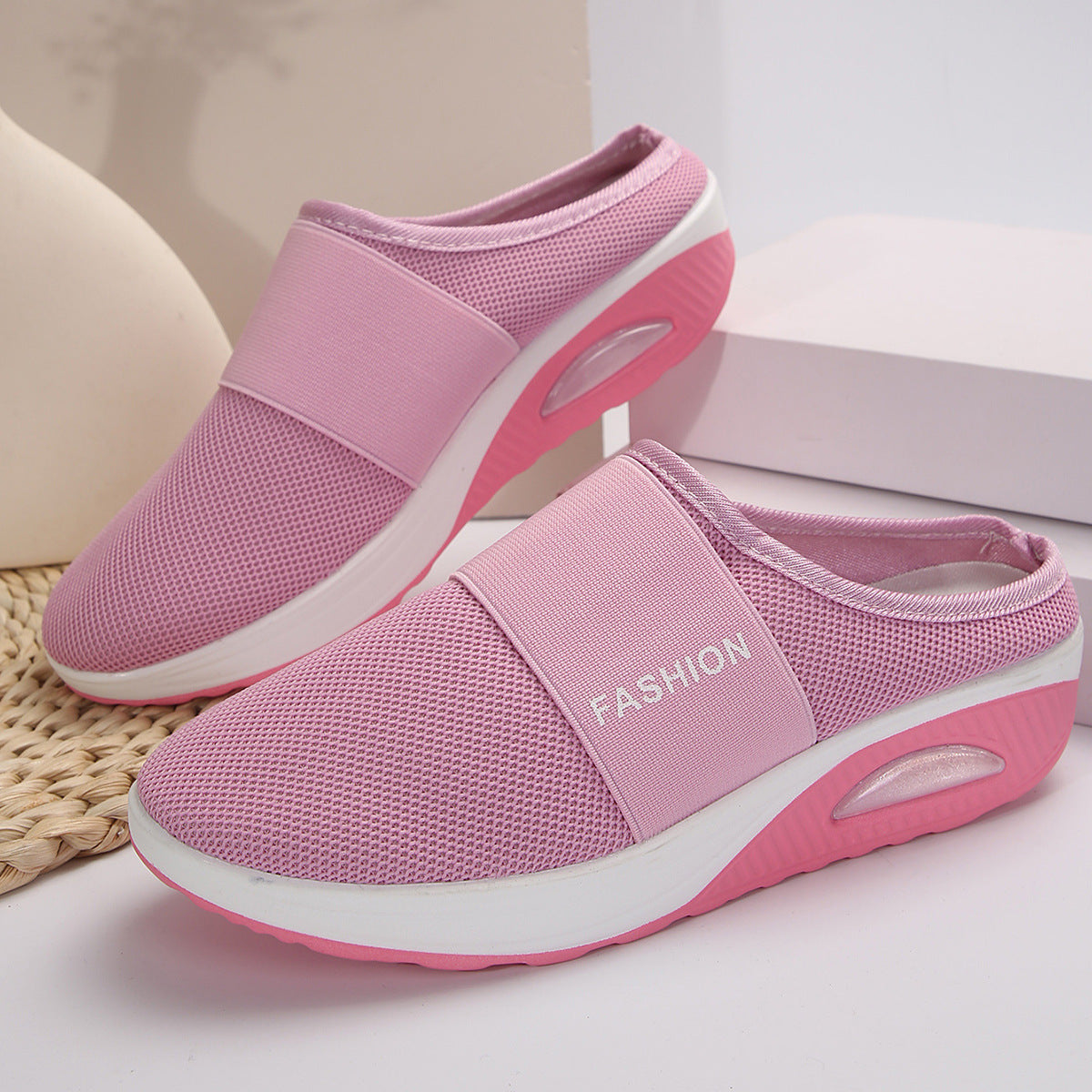 Damen Bequeme Slip-On Clogs mit atmungsaktiver Mesh-Oberfläche und flexibler Sohle