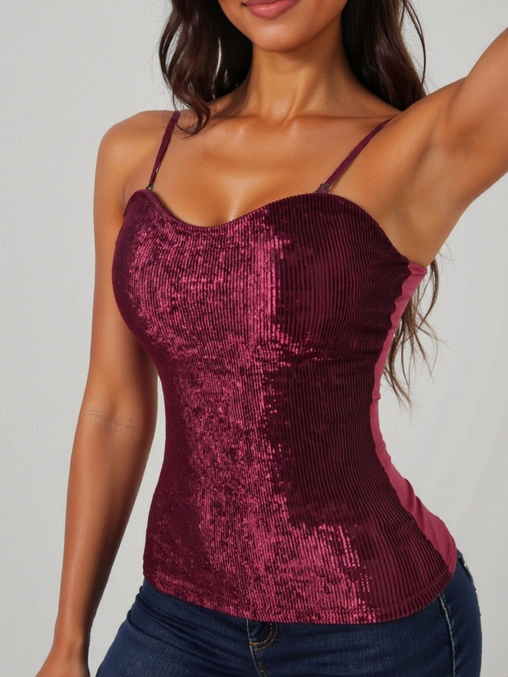 Damen elegantes Spaghettiträgershirt mit luxuriösem Paillettenbesatz und feinem Rippstrick