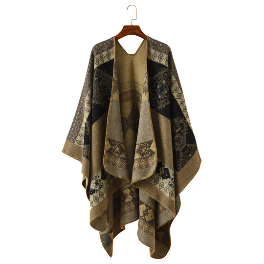 Damen Oversize Strickponcho mit folklorischem Jacquardmuster Shop Nory