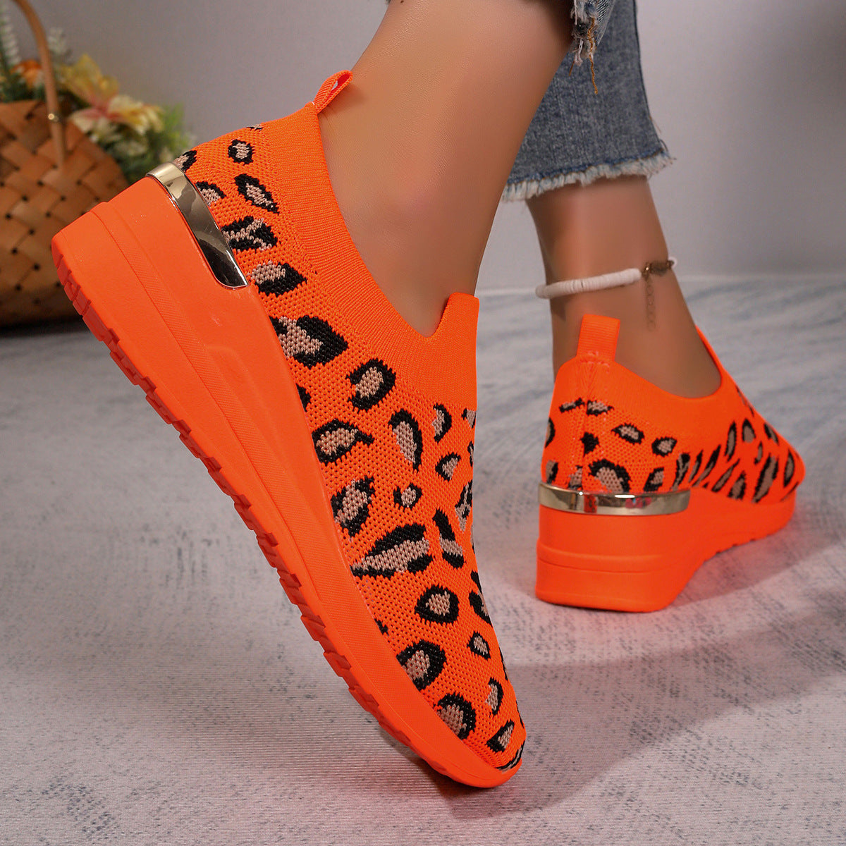 Damen Sneakers mit rutschfester Sohle und modischem Leopardenmuster