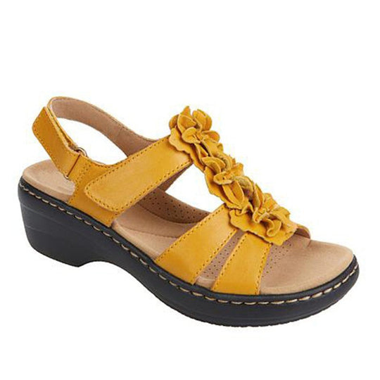 Damen Komfortable Riemchen-Sandalen mit dekorativen Faltendesign